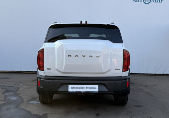 Подержанный автомобиль Haval H3 2024 года (6 фото)