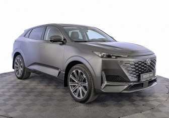 Подержанный автомобиль Changan UNI-K 2023 года (3 фото)