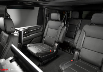 Подержанный автомобиль GMC Yukon 2023 года (15 фото)