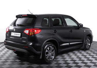 Подержанный автомобиль Suzuki Vitara 2017 года (5 фото)
