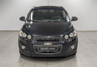 Подержанный автомобиль Chevrolet Aveo Sedan 2013 года (2 фото)
