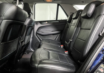 Подержанный автомобиль Mercedes-Benz GLE 2016 года (10 фото)