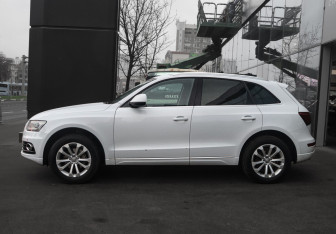 Подержанный автомобиль Audi Q5 2014 года (8 фото)