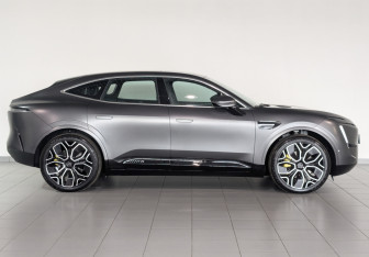 Новый Avatr 11 2025 (4 фото)