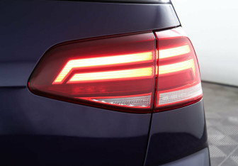 Подержанный автомобиль Volkswagen Golf Hatchback 2018 года (7 фото)