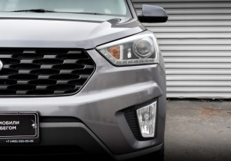 Подержанный автомобиль Hyundai Creta 2021 года (17 фото)