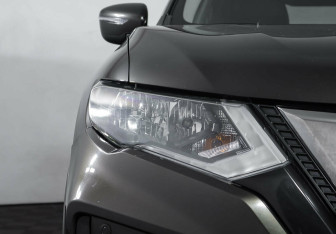 Подержанный автомобиль Nissan X-Trail 2018 года (7 фото)