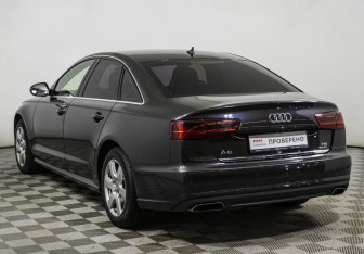 Подержанный автомобиль Audi A6 Sedan 2015 года (7 фото)