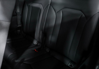 Подержанный автомобиль Audi Q7 2021 года (19 фото)