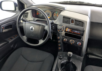 Подержанный автомобиль SsangYong Kyron 2014 года (26 фото)