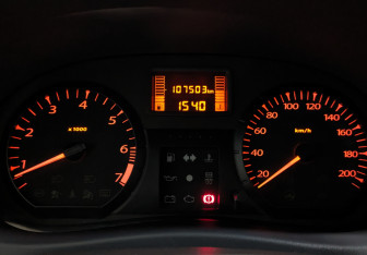 Подержанный автомобиль LADA (ВАЗ) Largus Wagon 2014 года (15 фото)