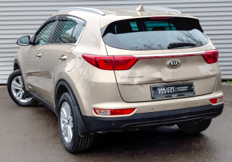 Подержанный автомобиль Kia Sportage 2017 года (7 фото)