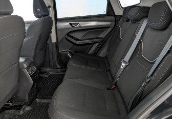 Подержанный автомобиль Haval Jolion 2023 года (18 фото)