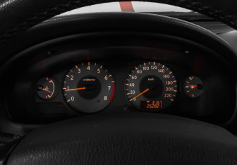 Подержанный автомобиль Nissan Almera Classic 2007 года (11 фото)