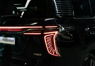 Подержанный автомобиль Hongqi HQ9 2022 года (28 фото)