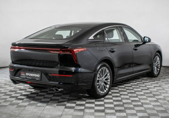 Новый FAW Bestune B70 2023 (5 фото)