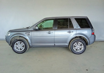 Подержанный автомобиль Land Rover Freelander 2014 года (7 фото)