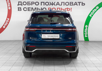 Подержанный автомобиль Geely Monjaro 2023 года (5 фото)
