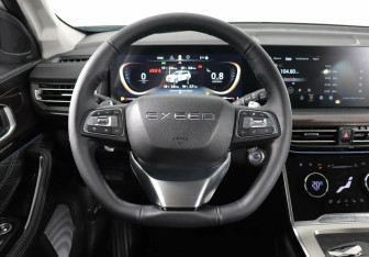 Подержанный автомобиль Exeed VX 2022 года (7 фото)