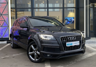 Подержанный автомобиль Audi Q7 2014 года (3 фото)