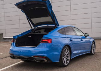 Подержанный автомобиль Audi A5 Liftback 2020 года (19 фото)