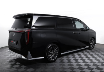 Подержанный автомобиль GAC M8 2023 года (5 фото)