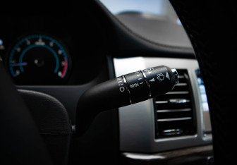 Подержанный автомобиль Jaguar XF Sedan 2011 года (17 фото)