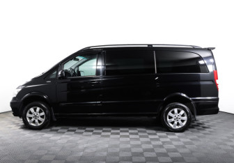 Подержанный автомобиль Mercedes-Benz Viano 2013 года (8 фото)