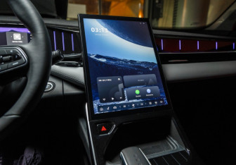 Новый Geely Atlas 2025 (16 фото)