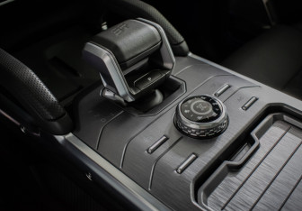 Подержанный автомобиль Jetour T2 2024 года (18 фото)