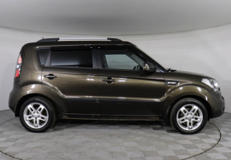 Подержанный автомобиль Kia Soul 2010 года (4 фото)