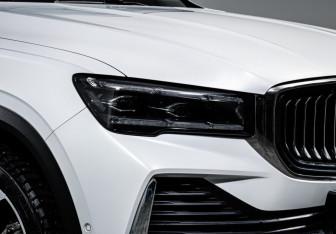 Подержанный автомобиль Geely Monjaro 2024 года (16 фото)