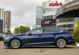 Подержанный автомобиль Audi A5 Liftback 2019 года (6 фото)