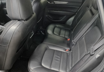 Подержанный автомобиль Mazda CX-5 2021 года (17 фото)
