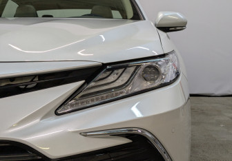 Подержанный автомобиль Toyota Camry Sedan 2023 года (17 фото)