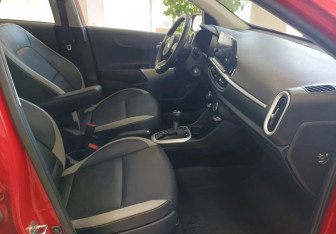Подержанный автомобиль Kia Picanto 2021 года (10 фото)