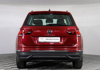 Подержанный автомобиль Volkswagen Tiguan 2021 года (6 фото)