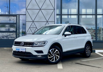 Подержанный автомобиль Volkswagen Tiguan 2018 года (1 фото)