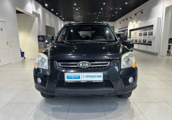 Подержанный автомобиль Kia Sportage 2009 года (2 фото)