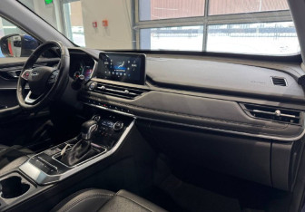 Подержанный автомобиль Chery Tiggo 8 2021 года (12 фото)