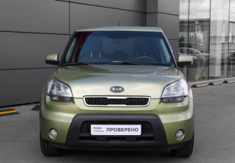Подержанный автомобиль Kia Soul 2011 года (2 фото)