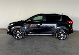 Подержанный автомобиль Kia Sportage 2012 года (8 фото)