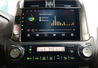 Подержанный автомобиль Toyota Land Cruiser Prado 2011 года (14 фото)