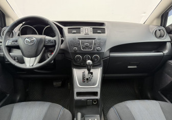 Подержанный автомобиль Mazda 5 2011 года (13 фото)