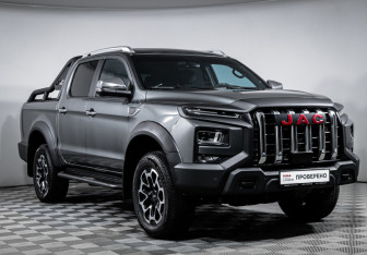 Подержанный автомобиль JAC T9 2025 года (3 фото)