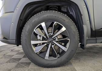 Подержанный автомобиль Haval H7 2025 года (14 фото)