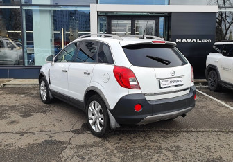 Подержанный автомобиль Opel Antara 2013 года (7 фото)