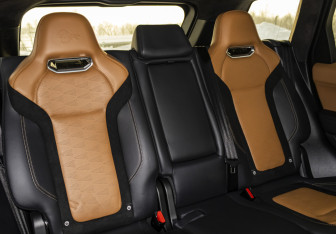 Подержанный автомобиль Land Rover Range Rover Sport 2019 года (17 фото)