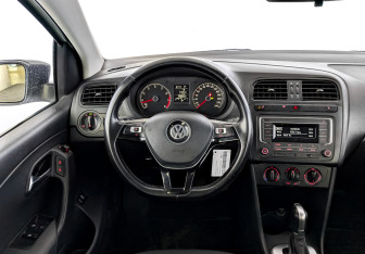 Подержанный автомобиль Volkswagen Polo Sedan 2019 года (21 фото)