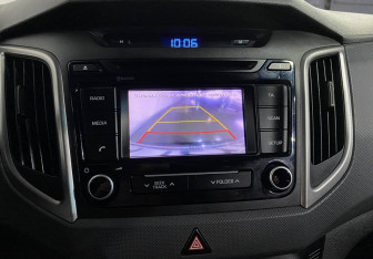 Подержанный автомобиль Hyundai Creta 2016 года (14 фото)